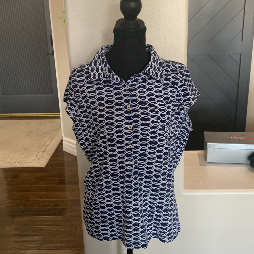 Lilly Pulitzer Navy and White Button Down Shirt Golf shirt